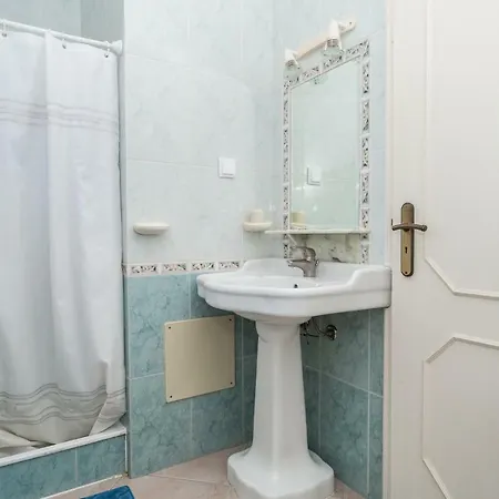 Apartment Sweet X *